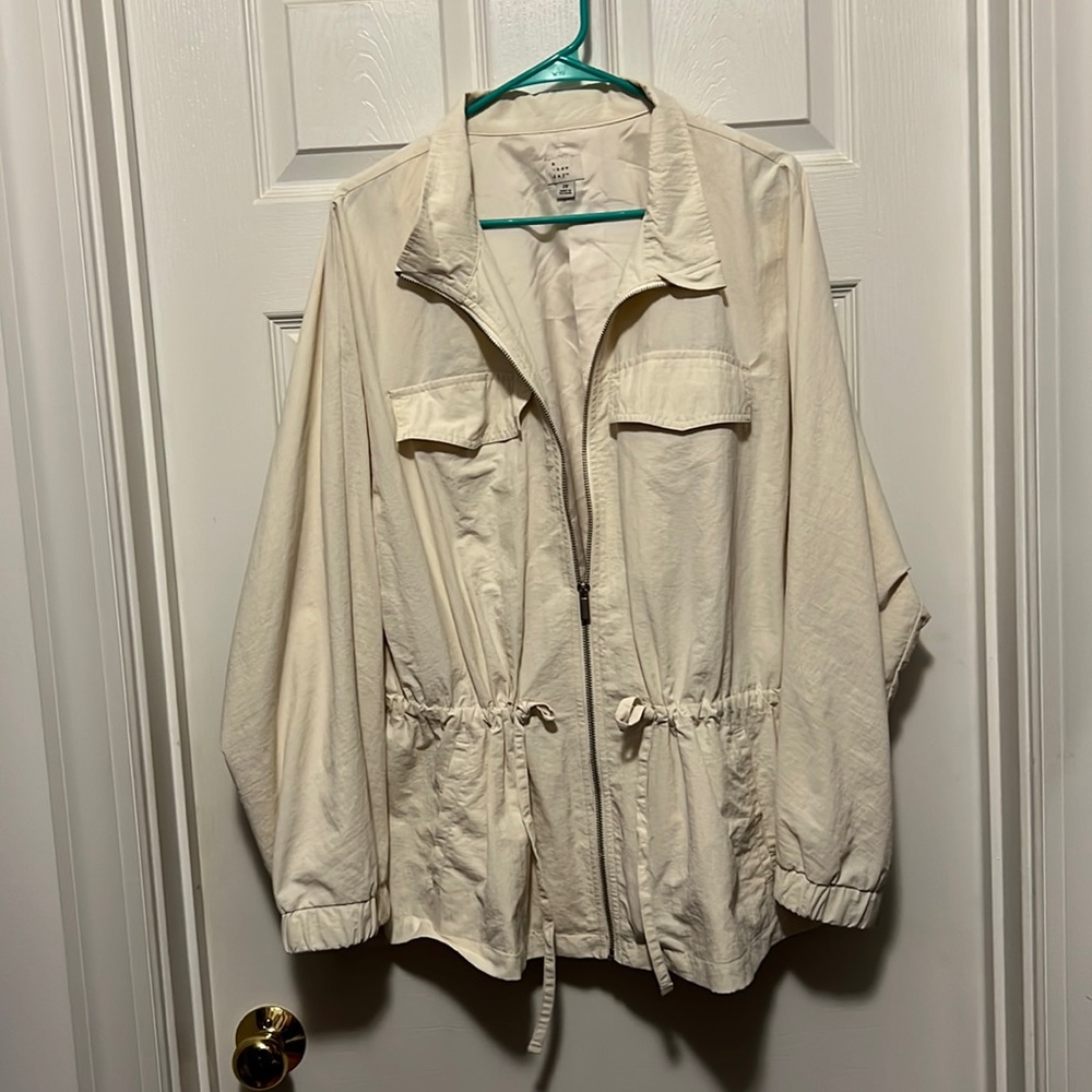A new day Plus size windbreaker